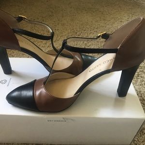 Like new brow/blah heels.